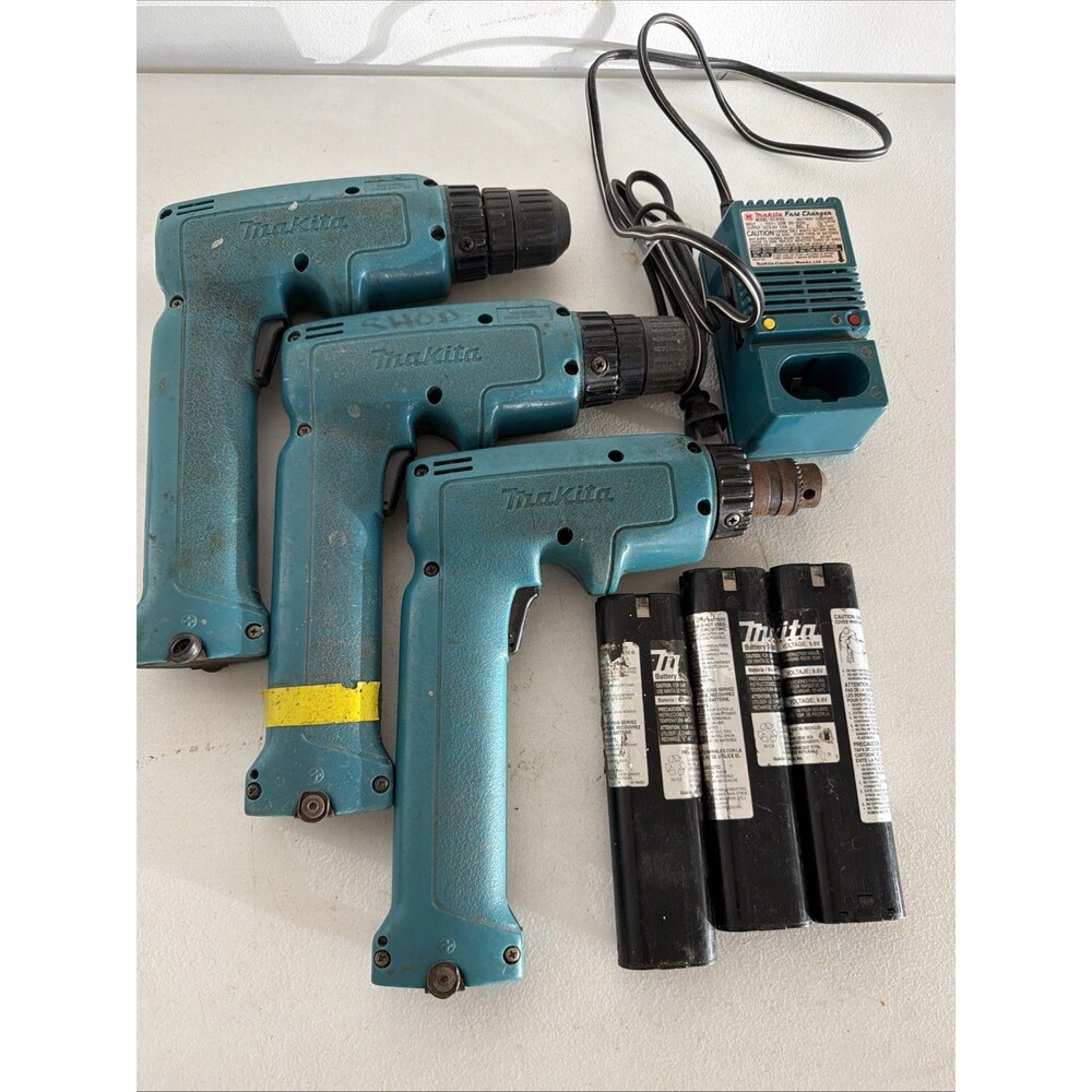 Lot Of 3 Makita 6095D Cordless Drills 9.6V 3 Battary& Charger- FOR PARTS ONLY